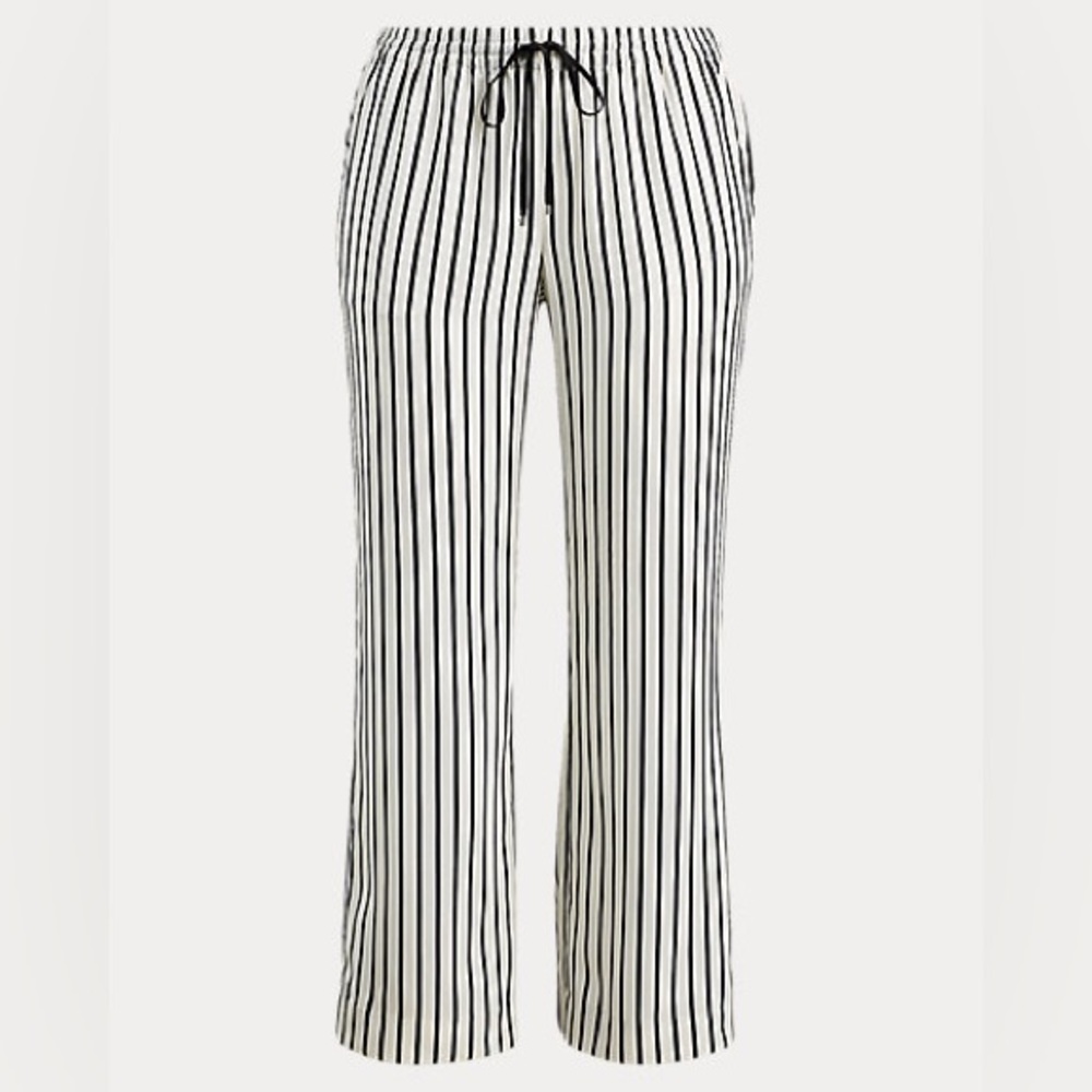 Lauren Ralph Lauren pants size small.